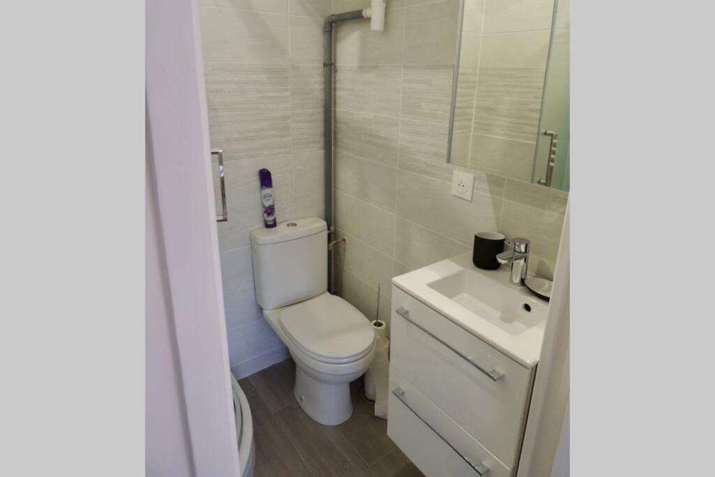 Le Tropi-Cosy - Studio aux portes de Paris avec Parking à 8mn Apartamento Gentilly Exterior foto