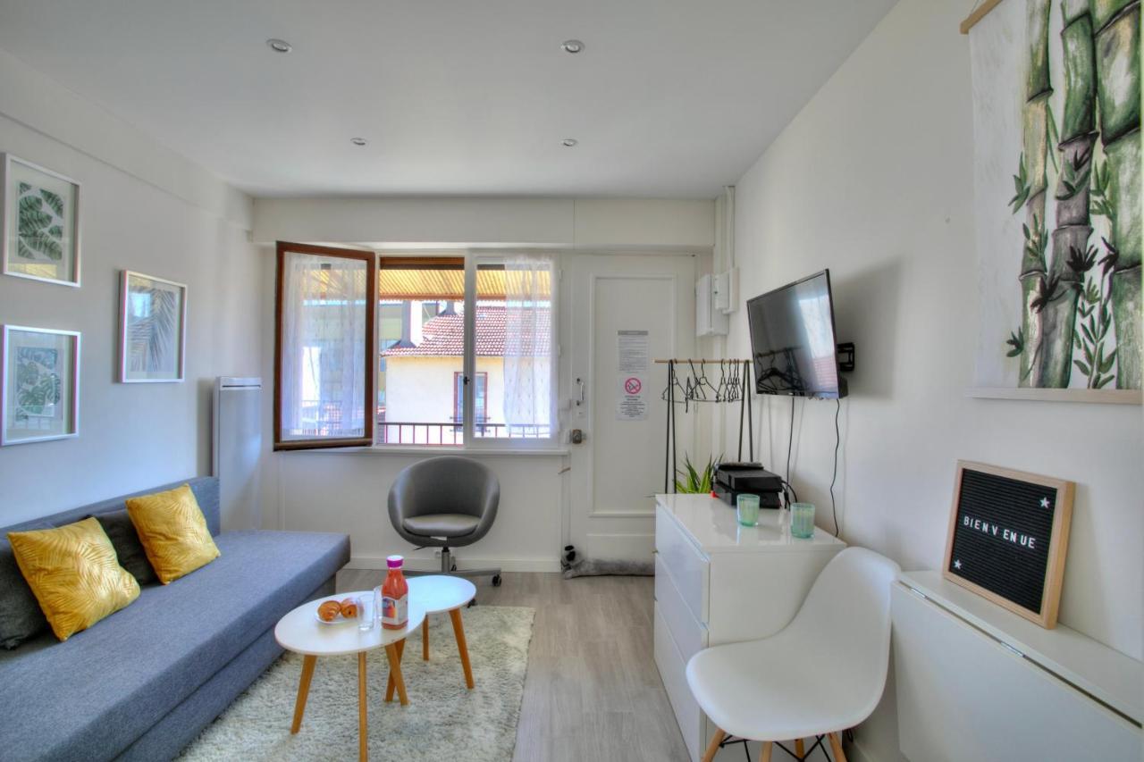 Le Tropi-Cosy - Studio aux portes de Paris avec Parking à 8mn Apartamento Gentilly Exterior foto