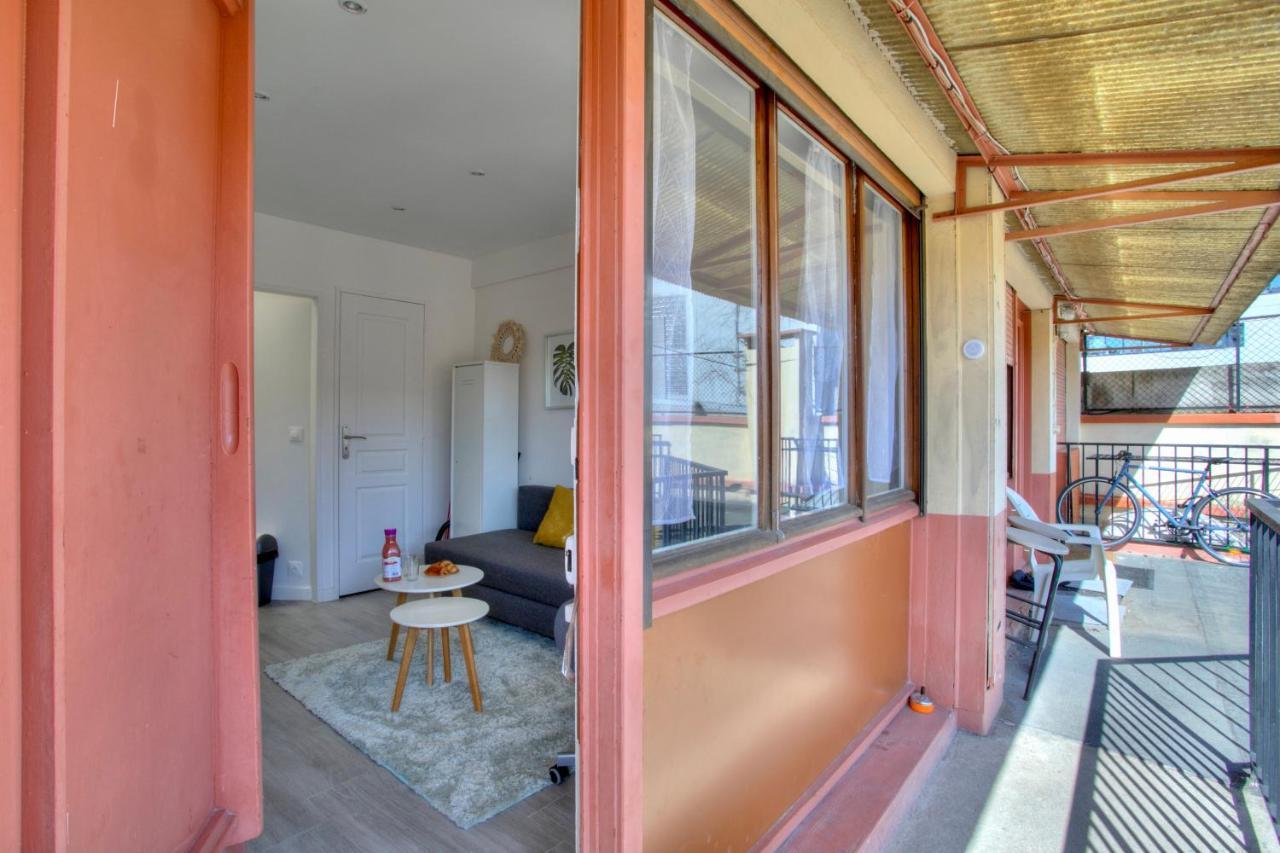 Le Tropi-Cosy - Studio aux portes de Paris avec Parking à 8mn Apartamento Gentilly Exterior foto